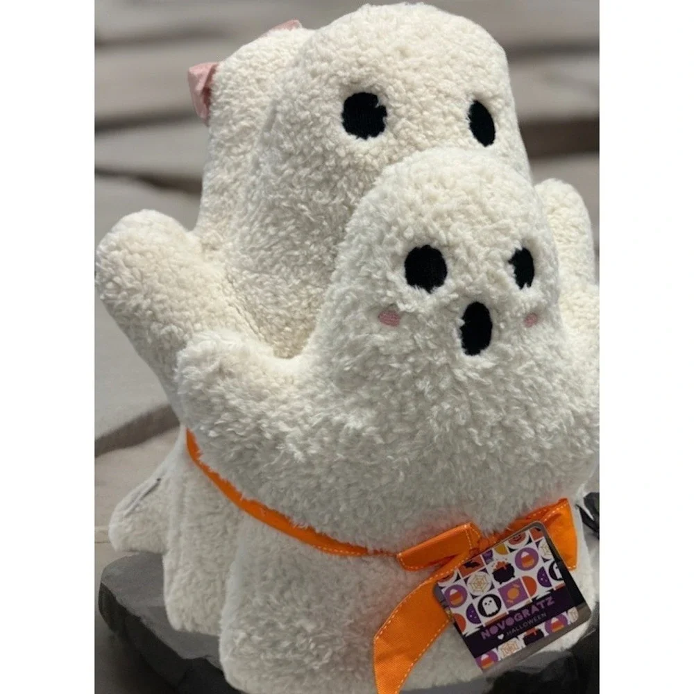 New Novogratz Set Of 3 Halloween Ghost Family Sherpa Throw Pillows Dad Mom Baby